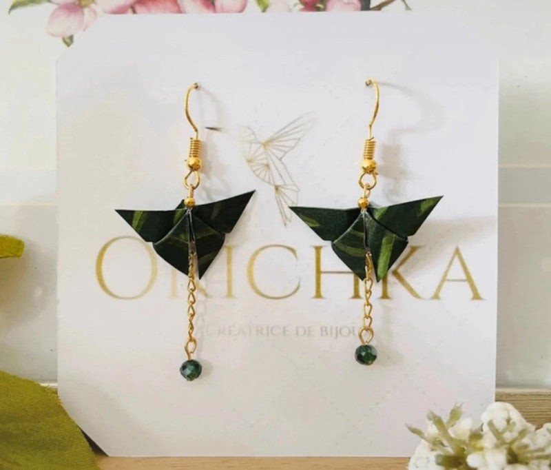 Boucles d’oreilles papillon origami japonais sur chaîne et perle