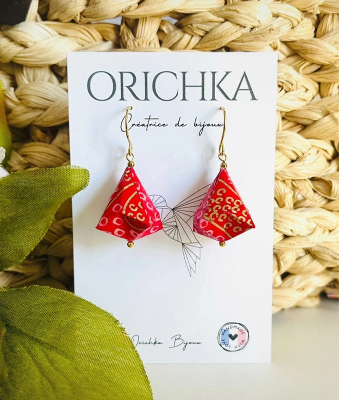 Boucles d'oreilles courtes diamant origami