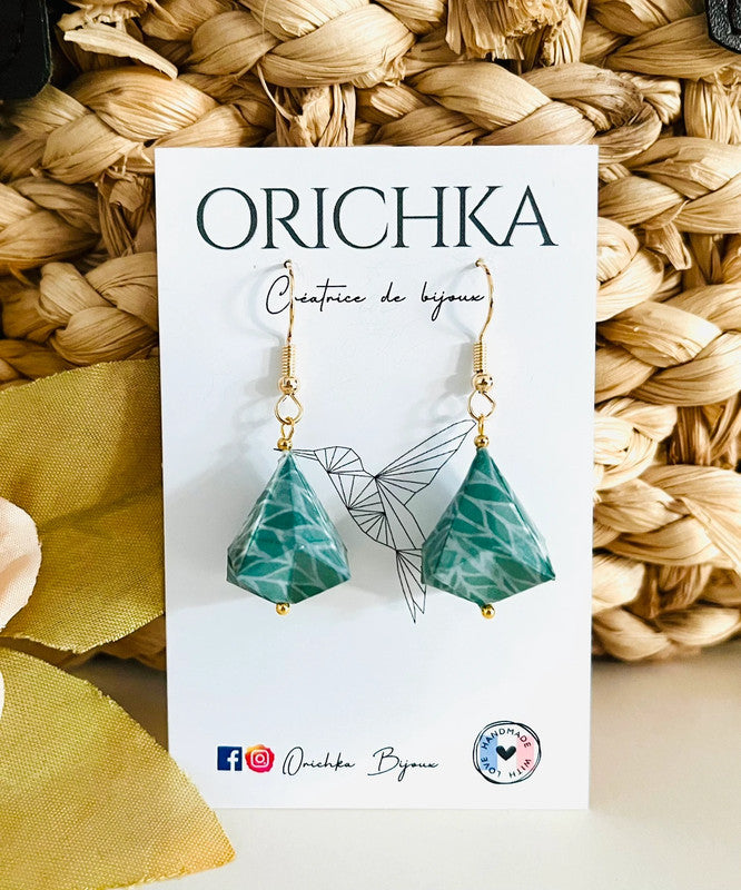 Boucles d'oreilles courtes diamant origami