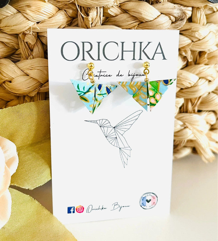 Boucles d'oreilles courtes papillon origami