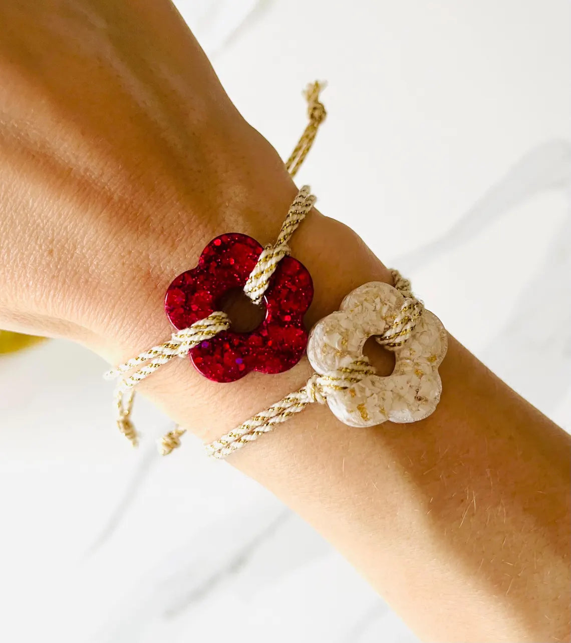 Cotton cord bracelet with glittery flower